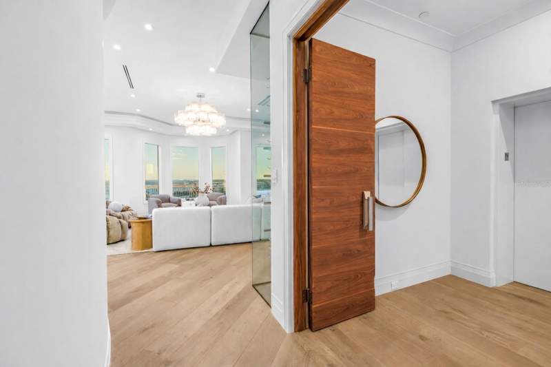 3 bedroom Condominium at 555 5th Avenue #Ph1, Vinoy Place Condo, St Petersburg — photo 5