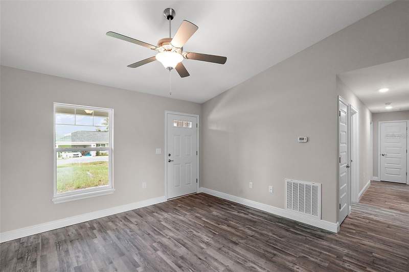 3 bedroom Single Family Residence at 35 Juniper Trak, Silver Springs Shores, Ocala — photo 5