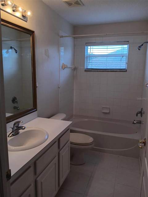 10415 Lucaya Drive, Tampa FL - photo 19 of 47