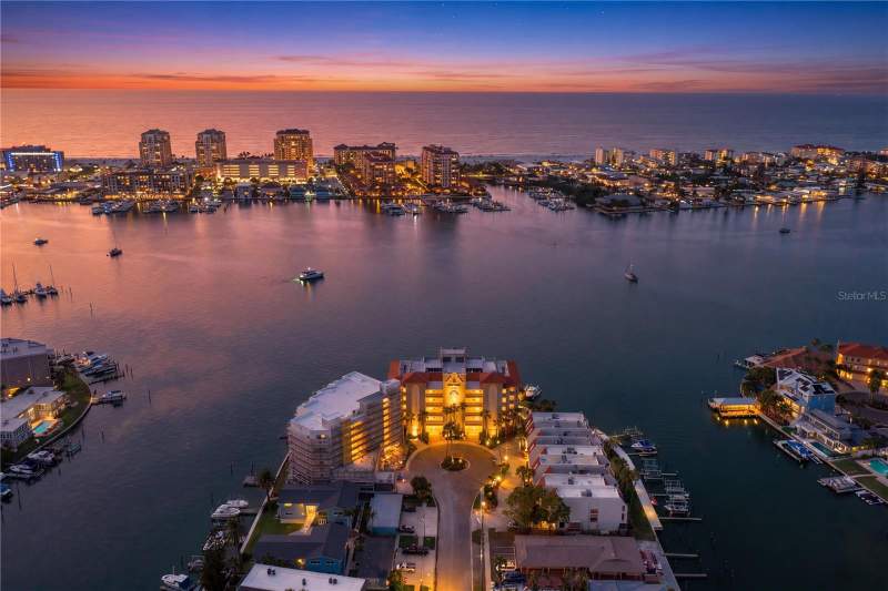 4 bedroom Condominium at 200 Skiff Point #501, Majestic Point Condo, Clearwater Beach — photo 5