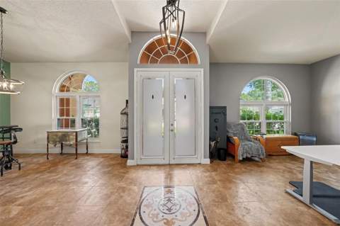 18425 Eastwyck Dr, Tampa FL - photo 6 of 6