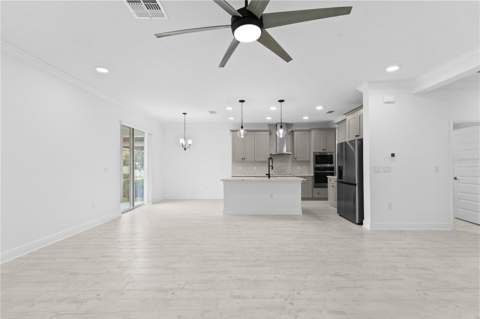 7421 Notched Pine Bend, Wesley Chapel FL - photo 9 of 54