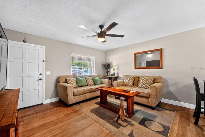 3 bedroom Single Family Residence at 880 Seminole Avenue, Lake Wayman Heights Lake Add, Longwood — photo 3