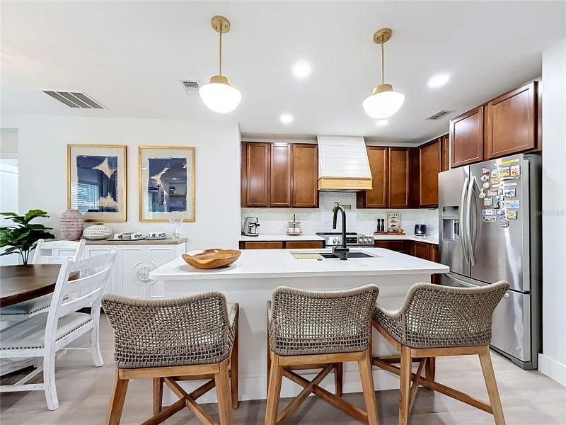 4 bedroom Single Family Residence at 23648 Companero Drive, Sorrento Spgs Ph IV, Sorrento — photo 4