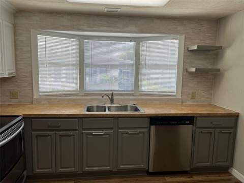845 Cane Palm Street, Largo FL - photo 8 of 33