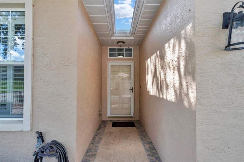 2 bedroom Single Family Residence at 3302 SW 38th Place, Villas At Paddock Park, Ocala — photo 2