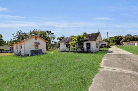 5223 Eagles Nest Road, Fruitland Park FL - photo 20 of 41