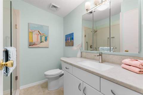 1726 Hilton Head Boulevard, Lady Lake FL - photo 13 of 20