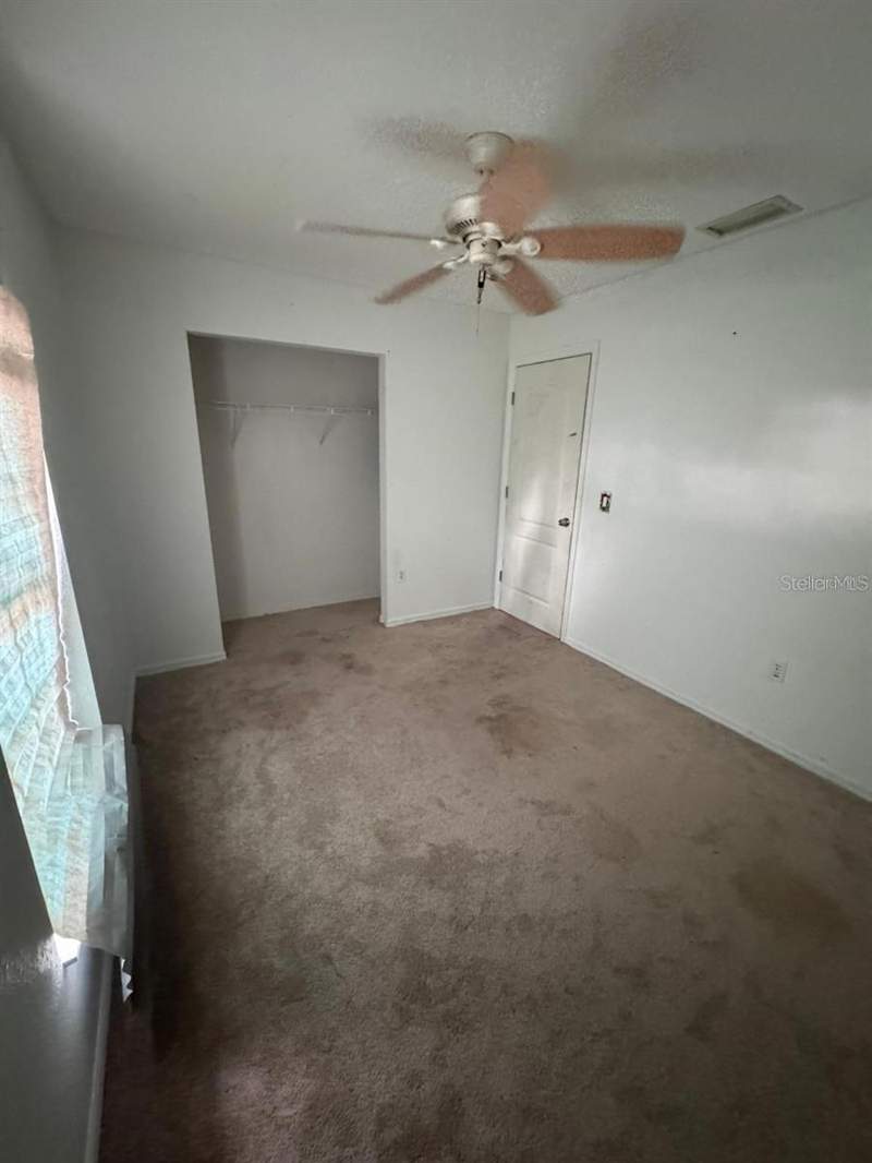 3 bedroom Single Family Residence at 4016 Bula Lane, Port Charlotte Sub 04, North Port — photo 5