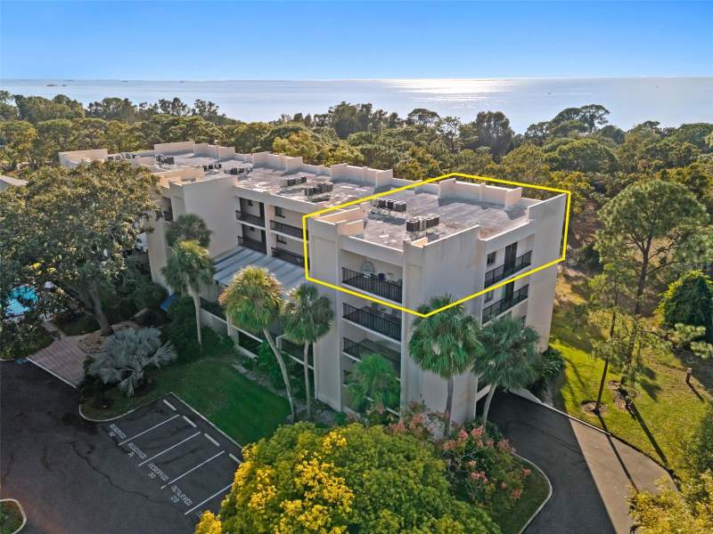 Tarpon Point Condo