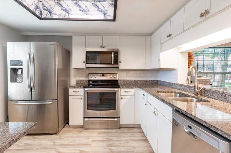 2 bedroom Condominium at 2170 Elm Street #901, Forest Park Condo, Dunedin — photo 3