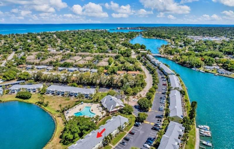 1 bedroom Condominium at 118 Pompano Drive #B, Waterside At Coquina Key North, St Petersburg — photo 4