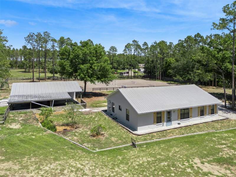 3 bedroom Single Family Residence at 20701 County Road 44A, Na-Unincorporated, Eustis — photo 2