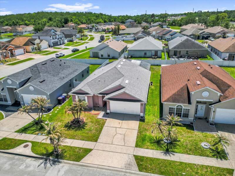 3 bedroom Single Family Residence at 1804 Baguette Court, Emerald Pointe Ph 2, Kissimmee — photo 3