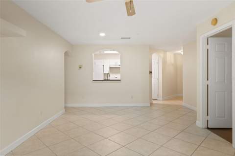 3930 Southpointe Drive #205, Orlando FL - photo 6 of 6
