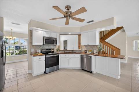 3640 Harborview Court, New Port Richey FL - photo 14 of 95