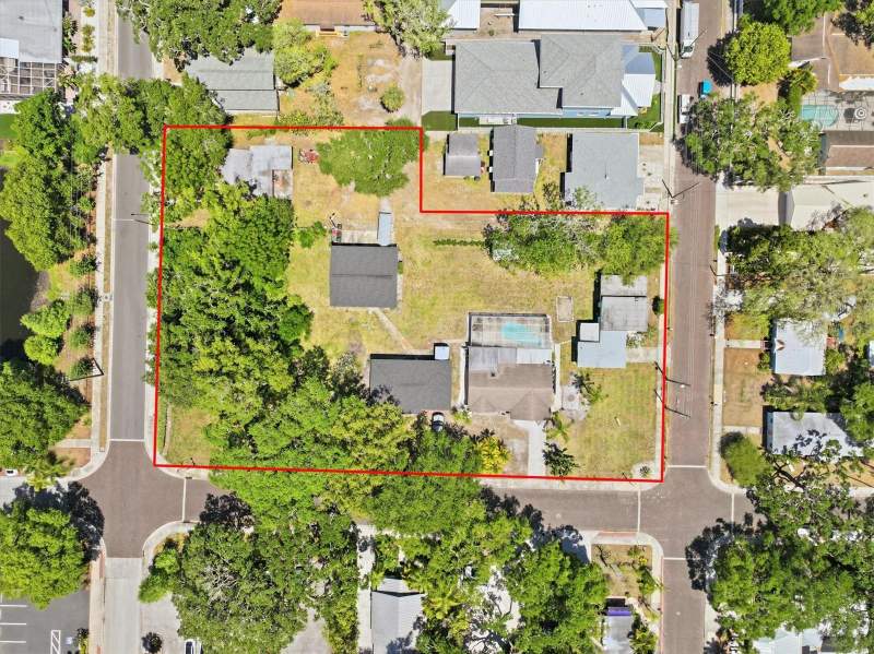 2 bedroom Single Family Residence at 515 2nd Street, West Green Spgs, Safety Harbor — photo 2