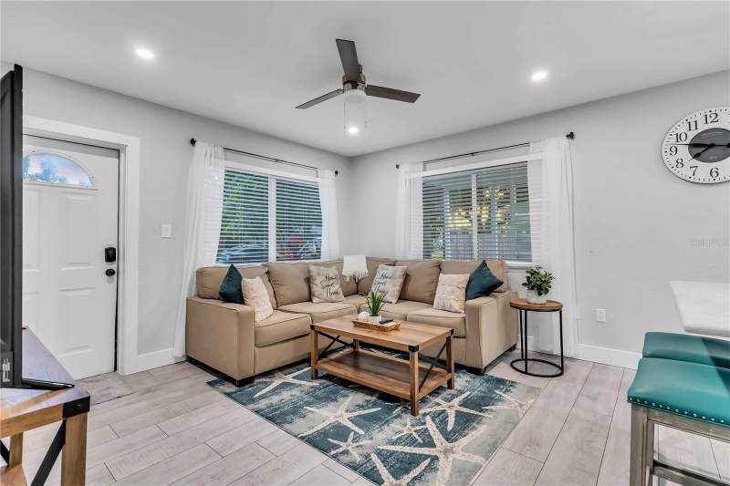 2 bedroom Single Family Residence at 3231 New England Street, Sun Haven, Sarasota — photo 5