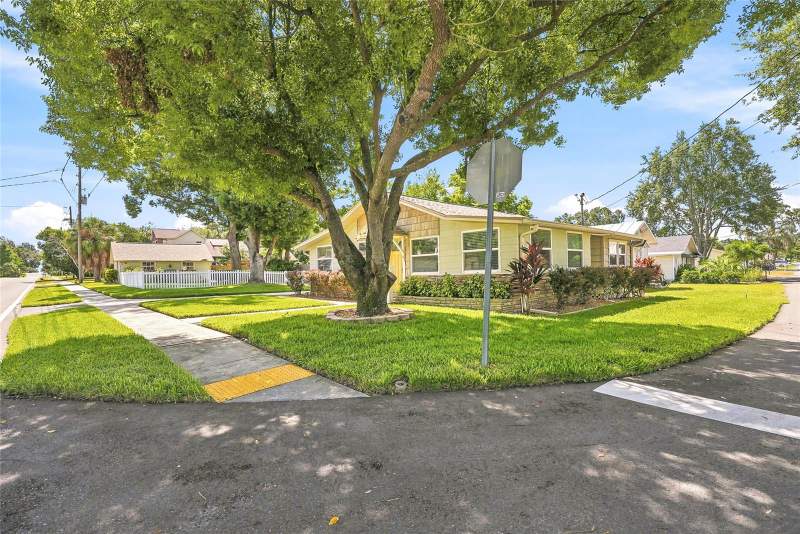 2 bedroom Single Family Residence at 6052 Nebraska Avenue, New Port Richey City, New Port Richey — photo 4