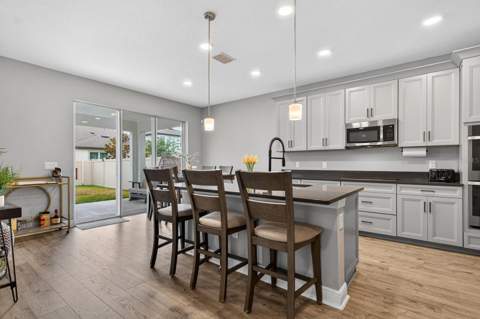 7241 Notched Pine Bend, Wesley Chapel FL - photo 11 of 59