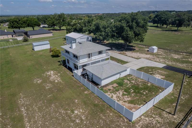 2 bedroom Single Family Residence at 13011 Hidden Ridge Lane, Acreage & Unrec, Clermont — photo 2