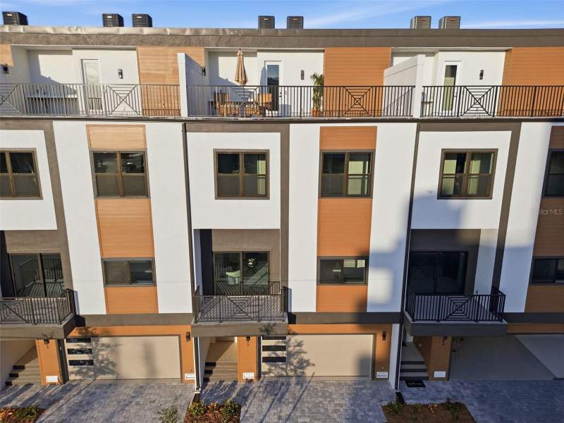 5 bedroom Townhouse at 11605 1st Street #A2, Treasure Island City Of, Treasure Island — photo 5