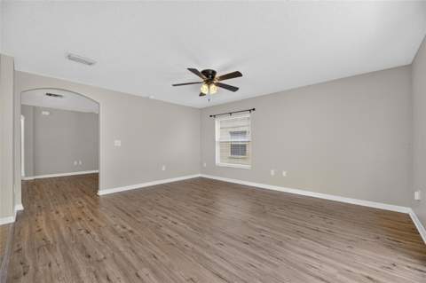 7842 Carriage Pointe Drive, Gibsonton FL - photo 17 of 65