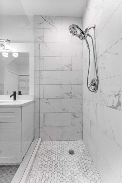 4363 Tyler Circle, St Petersburg FL - photo 24 of 45