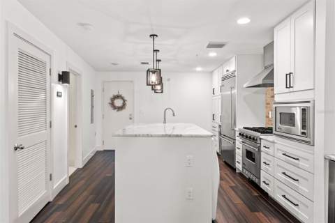 1208 E Kennedy Boulevard #618, Tampa FL - photo 6 of 44