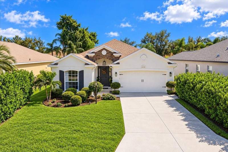 2 bedroom Single Family Residence at 8120 Tabbystone Place, University Place, Bradenton — photo 4
