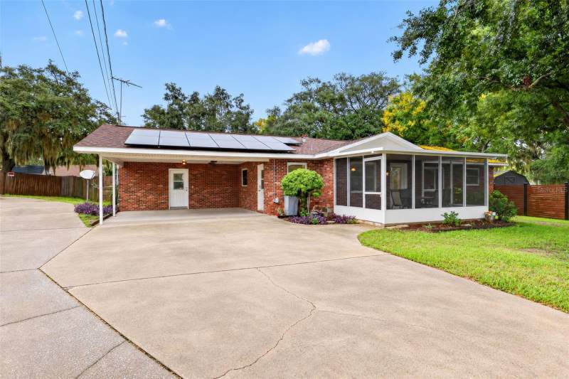 3 bedroom Single Family Residence at 552 Highland Drive, Rolling Acres Estates, Eustis — photo 2