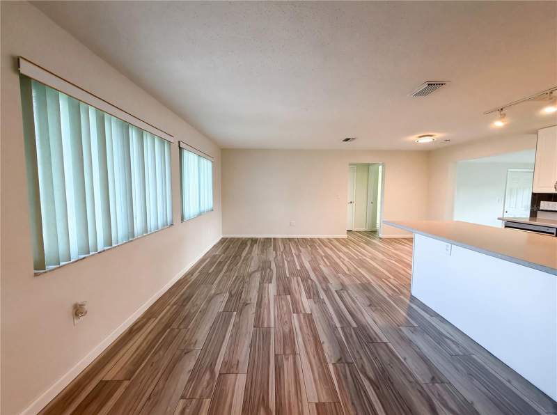 2 bedroom Single Family Residence at 3260 Pinetree Street, Port Charlotte Sec 005, Port Charlotte — photo 3
