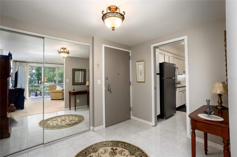 2 bedroom Condominium at 1717 NW 23rd Avenue #2E, Gaineswood, Gainesville — photo 3