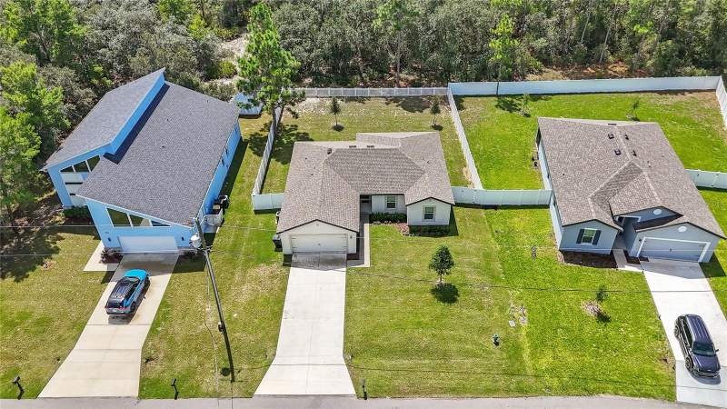 3 bedroom Single Family Residence at 318 Bowfin Court, Poinciana Nbrhd 02 East Village 07, Poinciana — photo 2