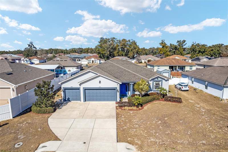 4 bedroom Single Family Residence at 3101 NE 24 Place, Raven Glen, Ocala — photo 2