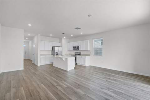 2741 Gladiola Road, Winter Haven FL - photo 9 of 32