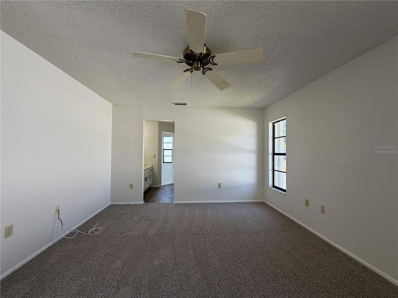 3 bedroom Single Family Residence at 391 Harvard Road, South Venice, Venice — photo 4