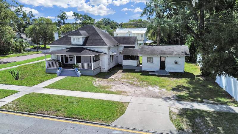 8 bedroom Single Family Residence at 601 W BAKER STREET, PLANT CITY REV MAP, PLANT CITY — photo 2