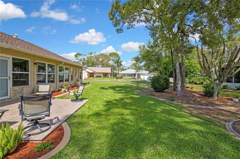 6433 Lost Tree Lane, Spring Hill FL - photo 7 of 39
