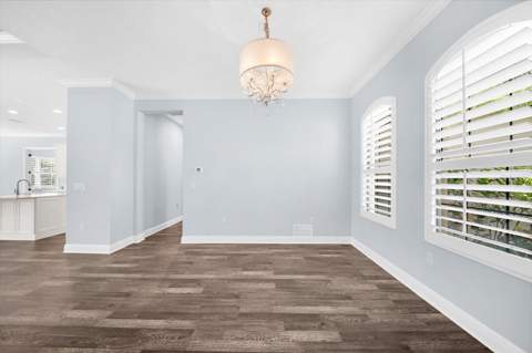8256 Larkspur Circle, Sarasota FL - photo 12 of 74