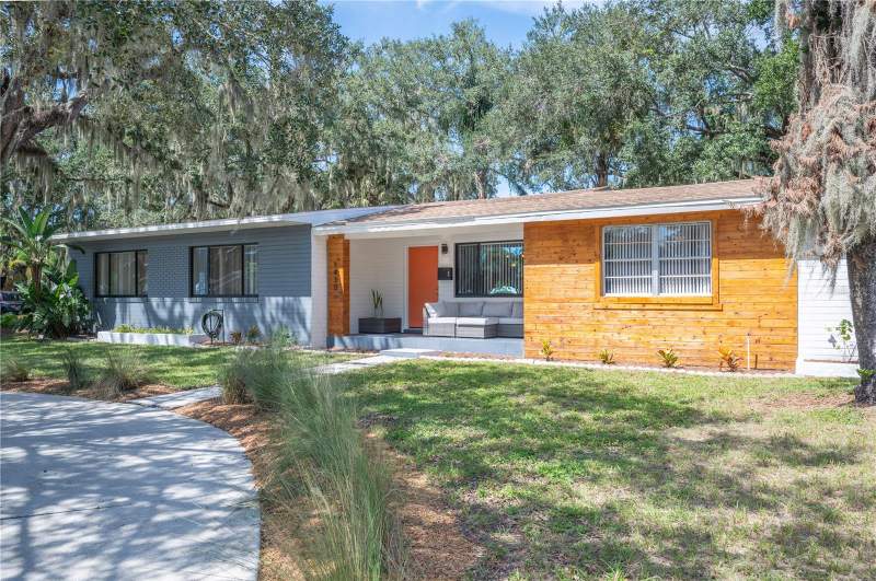 4 bedroom Single Family Residence at 1430 E Edgewood Drive, City/Lakeland, Lakeland — photo 4