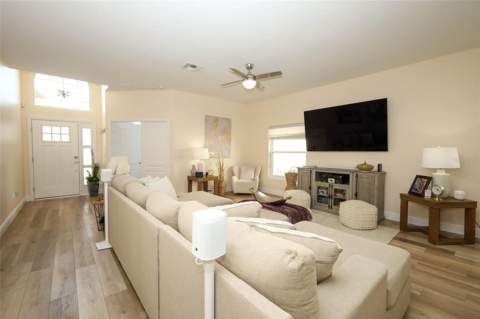 284 Clydesdale Circle, Sanford FL - photo 6 of 44