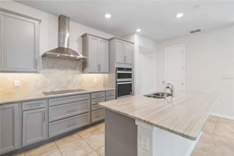 14366 Lanikai Beach Drive, Orlando FL - photo 17 of 61