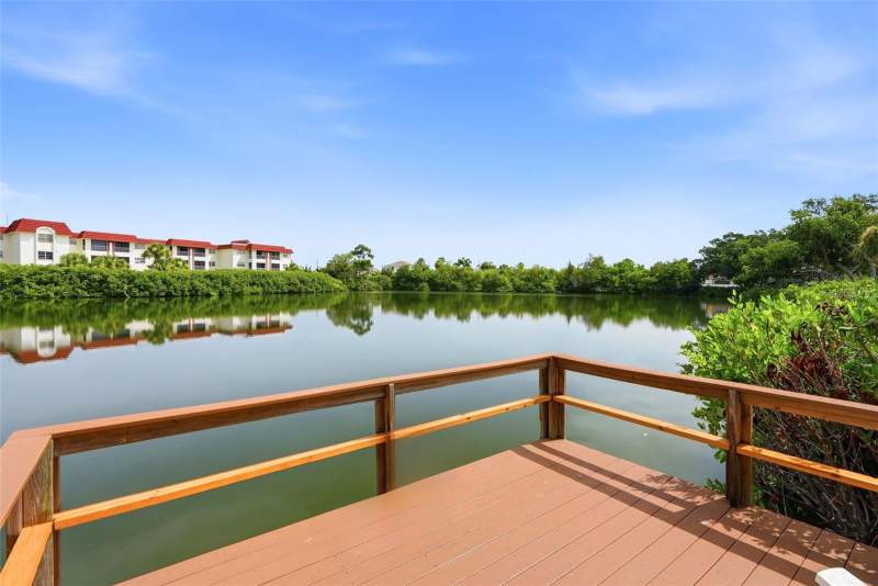 2 bedroom Condominium at 4570 Overlook Drive #175, Lake Overlook Apts, St Petersburg — photo 3