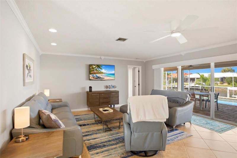 3 bedroom Single Family Residence at 79 Tropicana Drive, Punta Gorda Isles Sec 04, Punta Gorda — photo 4