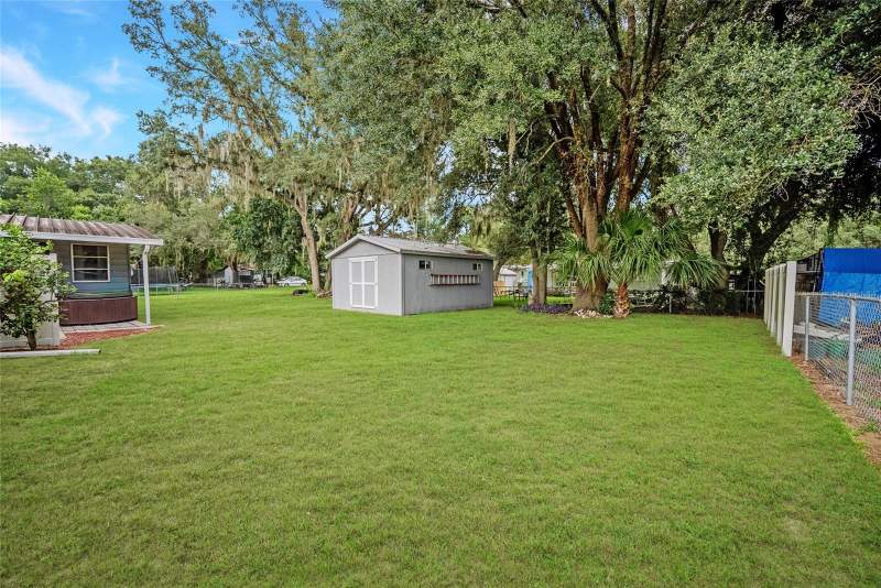 3 bedroom Manufactured Home at 9529 SW 30th Terrace, Leighton Estate, Ocala — photo 5