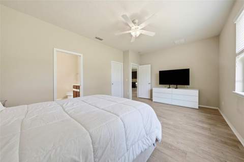 20945 Oldenburg Loop, Mount Dora FL - photo 19 of 68