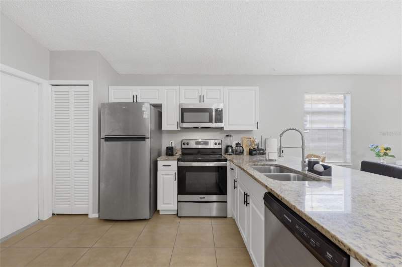 3 bedroom Single Family Residence at 5230 FLORIDA HOLLY DRIVE, HOLLYTREE VILLAGE, ORLANDO — photo 5