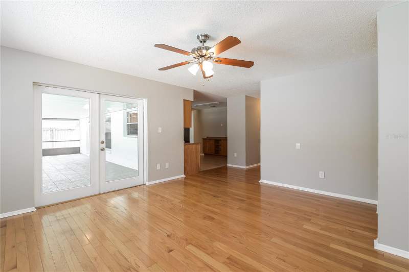 3 bedroom Single Family Residence at 12013 Clove Street, Pepper Mill Sec 01, Orlando — photo 4