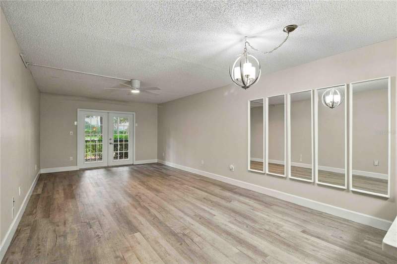 2 bedroom Condominium at 7500 40th Avenue #105, Heron Harbour Ph I Condomini Cb 12/17, Bradenton — photo 3